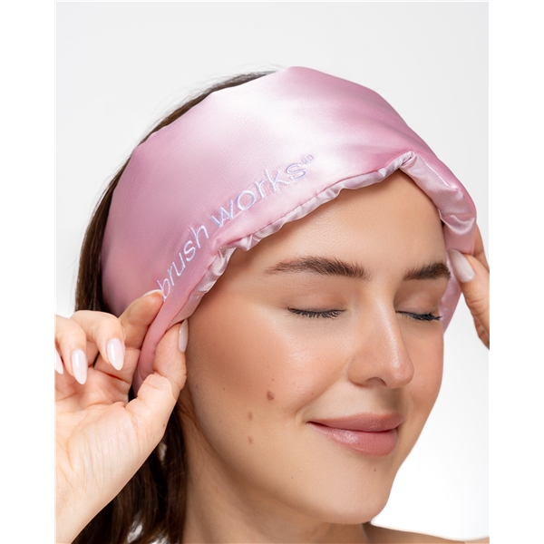 Brushworks Cushioned Satin Sleep Mask (Bilde 5 av 9)