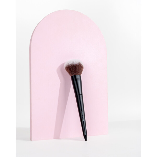 Brushworks No. 5 Powder Brush (Bilde 6 av 9)