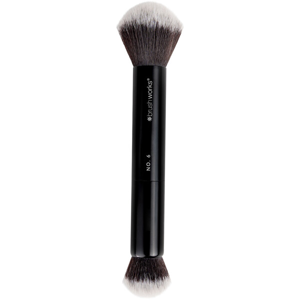 Brushworks No. 6 Double Ended Powder & Buff (Bilde 3 av 8)