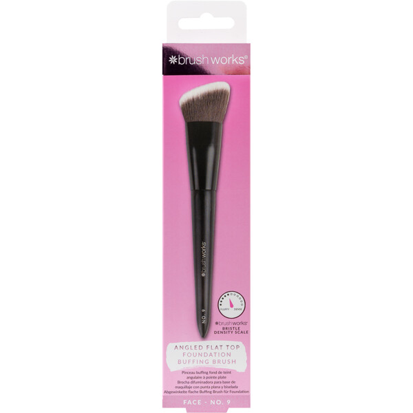 Brushworks No. 9 Angled Flat Foundation Brush (Bilde 1 av 11)