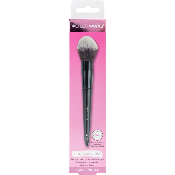 Brushworks No. 10 Bronzer Brush (Bilde 1 av 8)