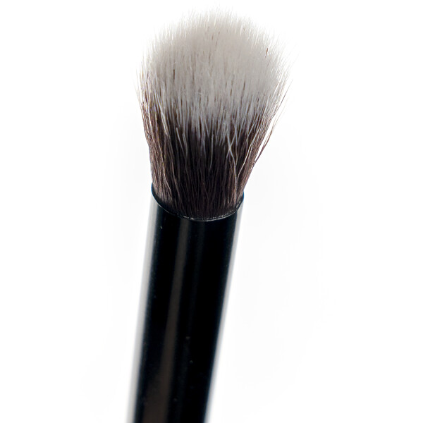 Brushworks No. 14 Fluffy Blending Eye Brush (Bilde 4 av 6)