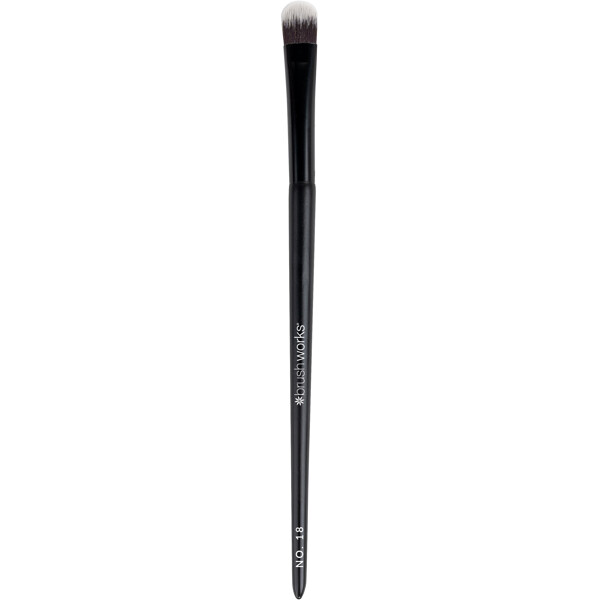 Brushworks No. 18 Flat Eye Brush (Bilde 3 av 9)