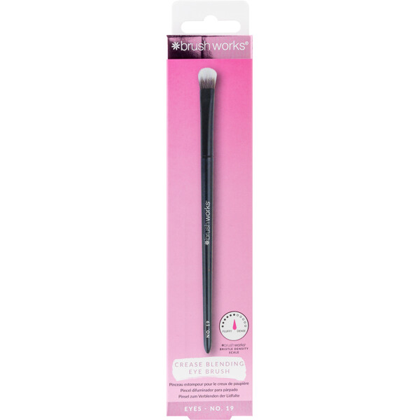 Brushworks No. 19 Crease Blending Eye Brush (Bilde 1 av 6)