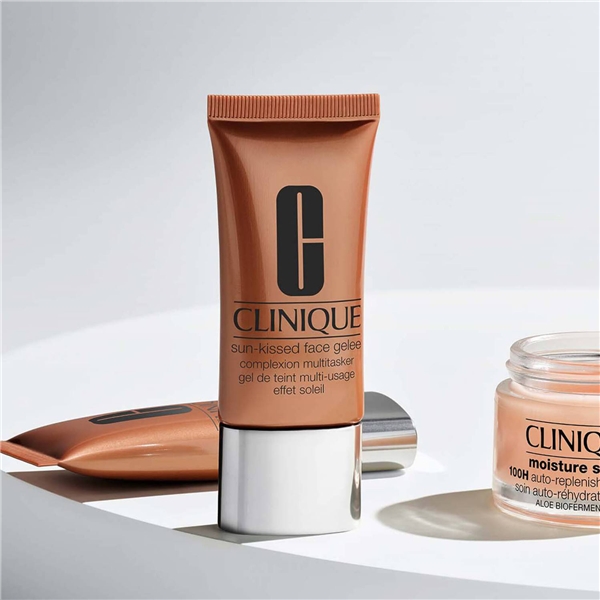 Sun Kissed Face Gelee Complexion Multitasker (Bilde 3 av 3)