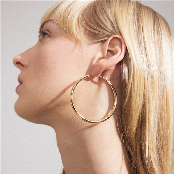 28243-2013 PRIYA Large Hoop Earrings (Bilde 4 av 4)