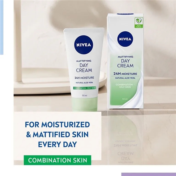 Nivea Mattifying Day Cream - Combination Skin (Bilde 2 av 5)