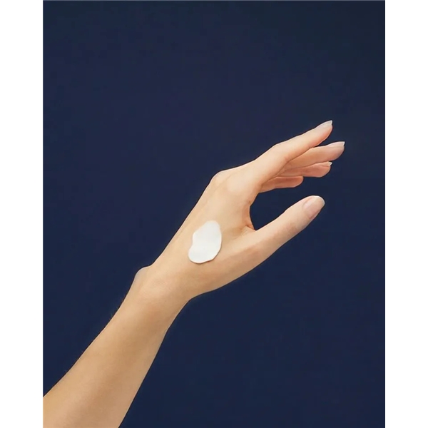 Nivea Q10 Anti Wrinkle Sensitive Night Cream (Bilde 4 av 5)