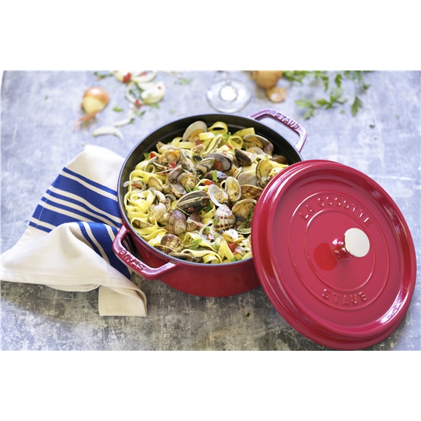 Staub Rund gryte 3,8 L (Bilde 3 av 5)