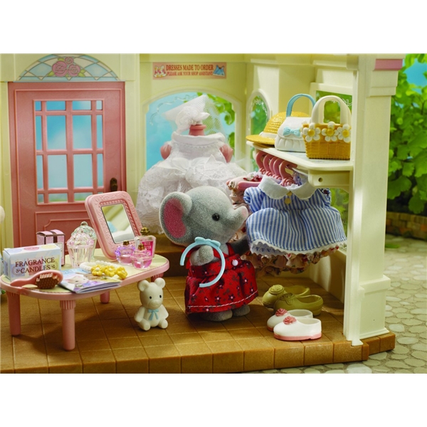 Sylvanian families dress shop on sale